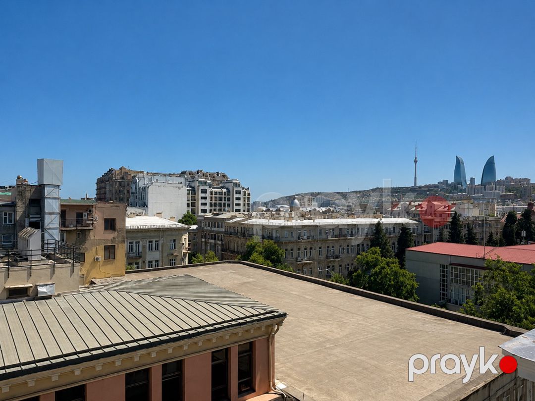 Satılır 3 otaqlı köhnə tikili 100 m² — Mənzil, Bakı (5)