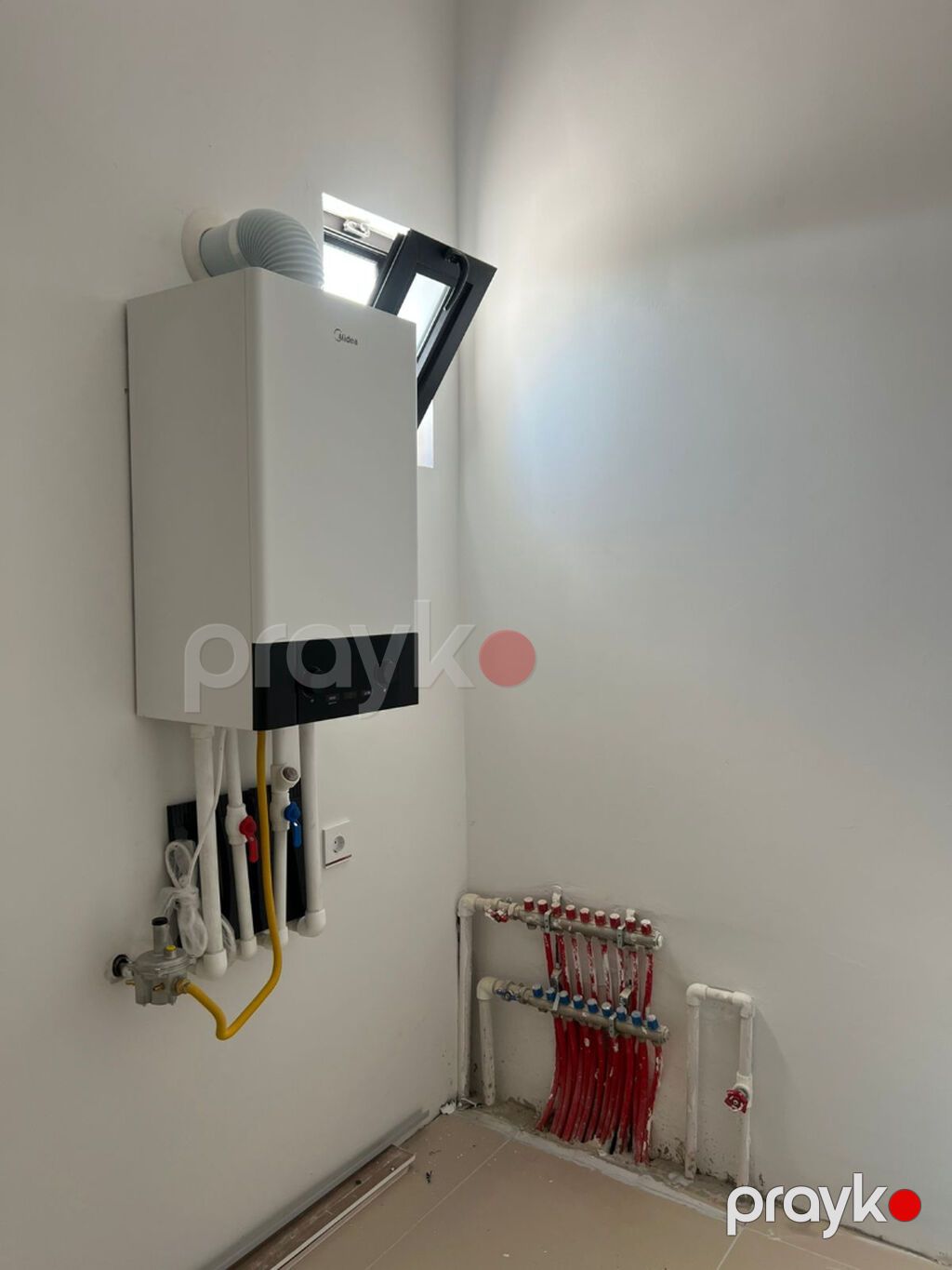 Novxanıda bağ satılır 6 sot 120 kvadratmetr 3 otaq tam təmirli paket — Ev, villa, Bakı (2)