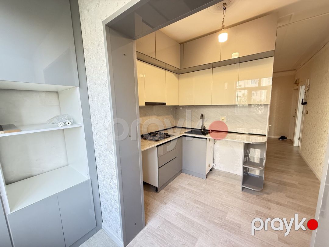 Satılır 2 otaqlı köhnə tikili 60 m² — Mənzil, Bakı (7)