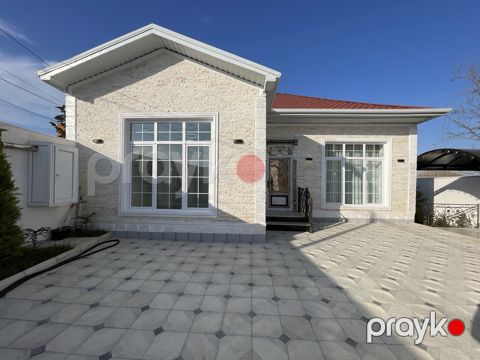 Satılır 4 otaqlı həyət evi/bağ evi 140 m² — Bakı