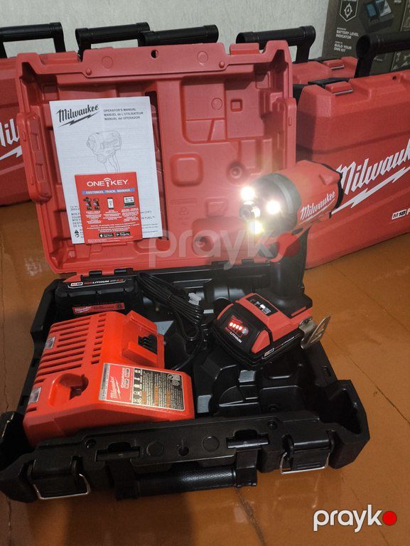 Drel "Milwaukee impact" — Təmir və inşaat, Bakı (5)