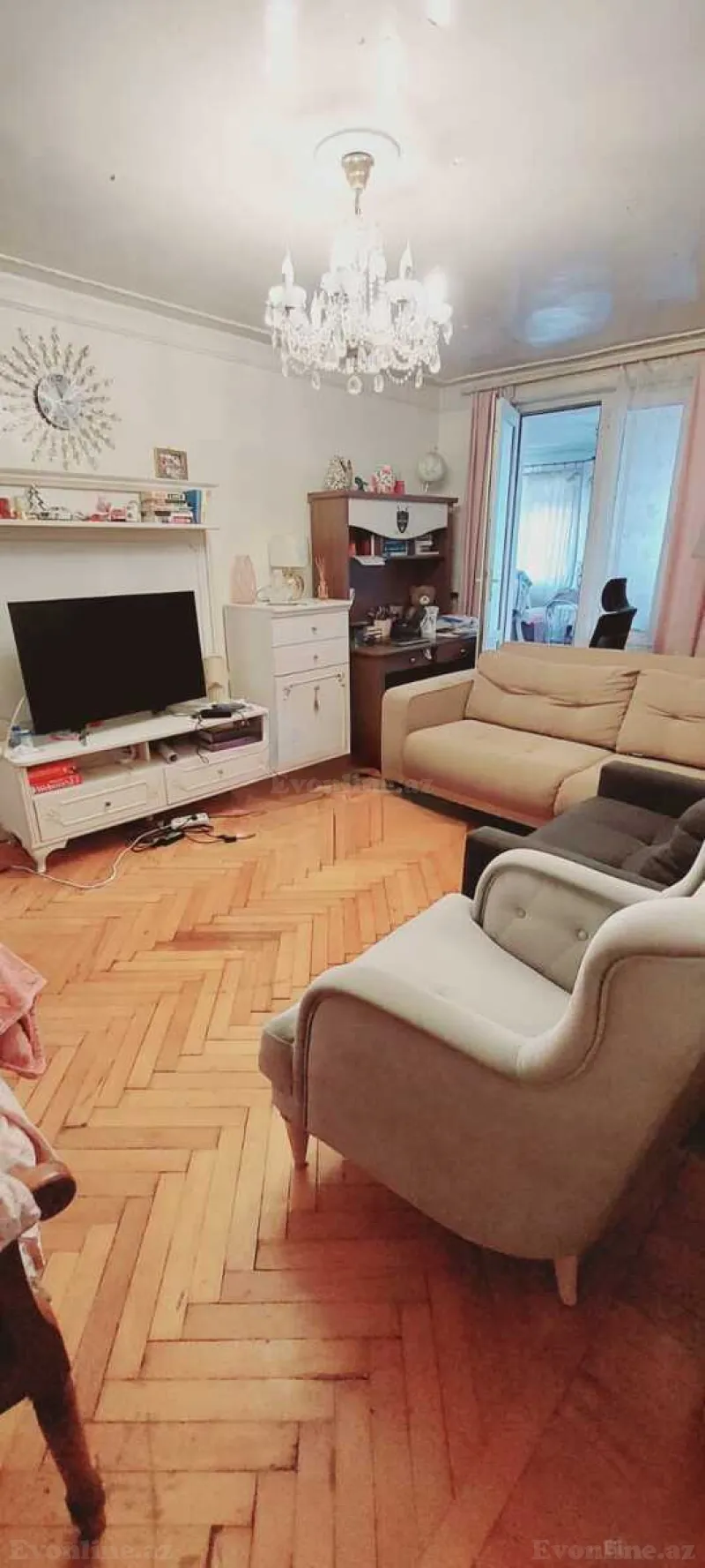 Satılır 4 otaqlı Mənzil Köhnə tikili 80 m² Bakı, Yasamal r., İnşaatçılar m., Yasamal — Bakı