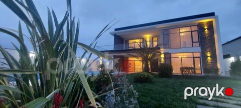 Satılır həyət evi/bağ evi 500 m² — Bakı