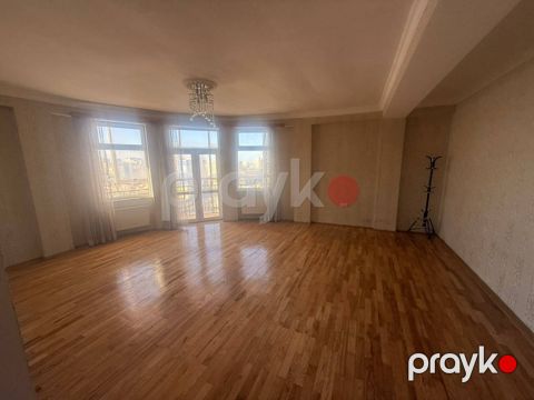 İcarəyə verilir 3 otaqlı yeni tikili 155 m² — Bakı