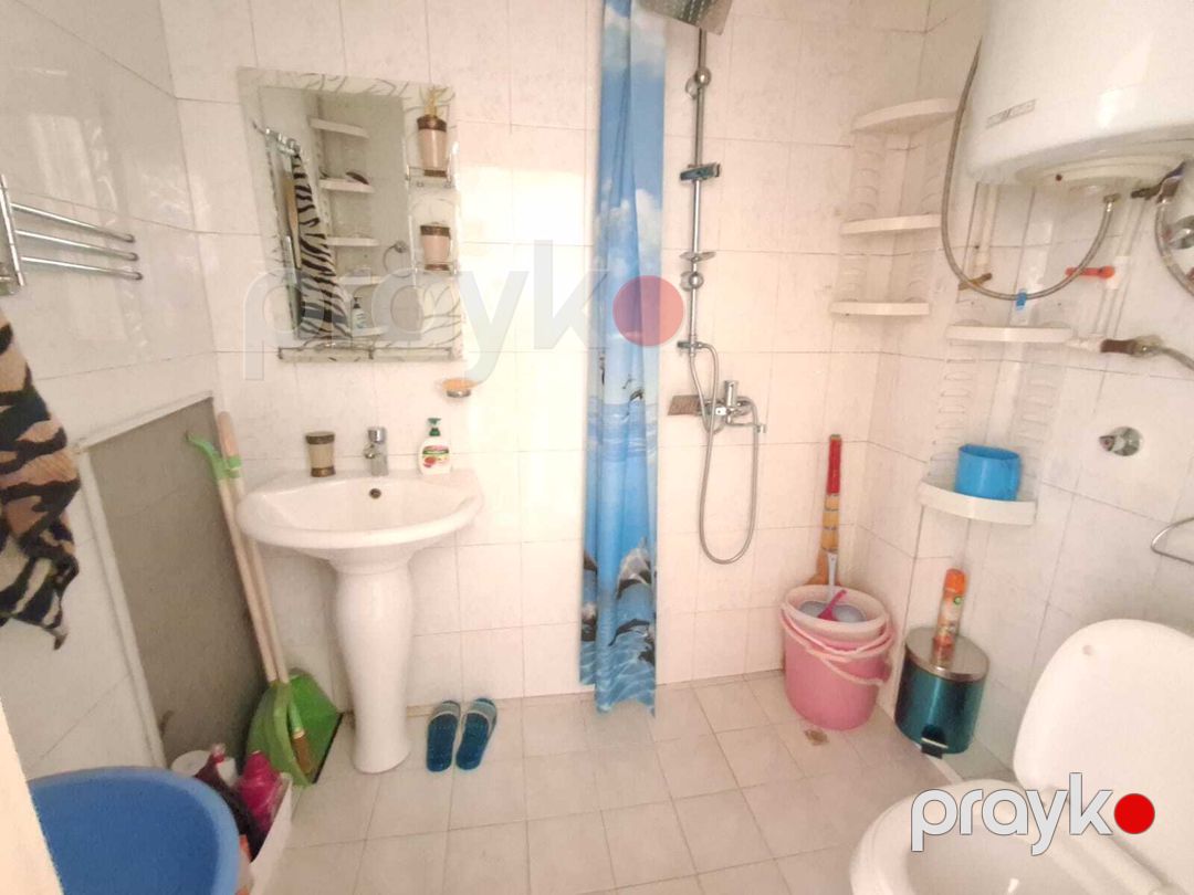 Satılır 2 otaqlı köhnə tikili 55 m² — Mənzil, Bakı (6)