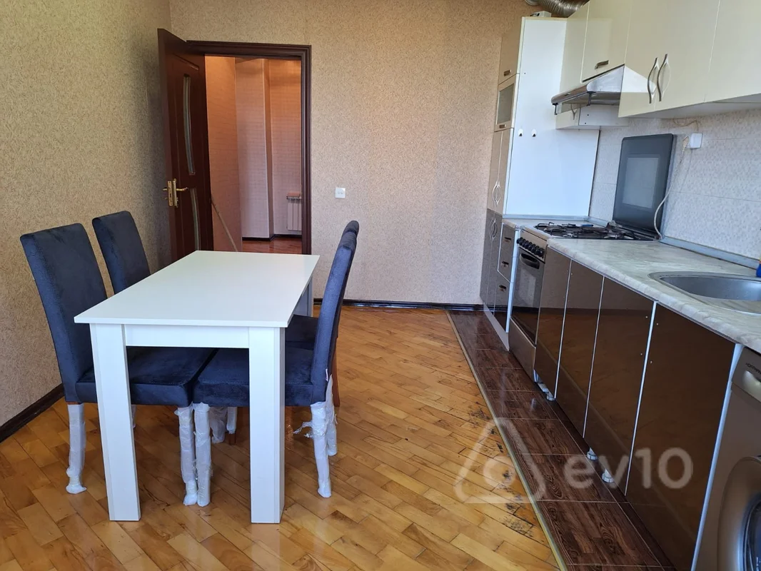 2 otaqlı mənzil, 100 m², Faiq Yusubov — kirayə — Mənzil, Bakı (6)