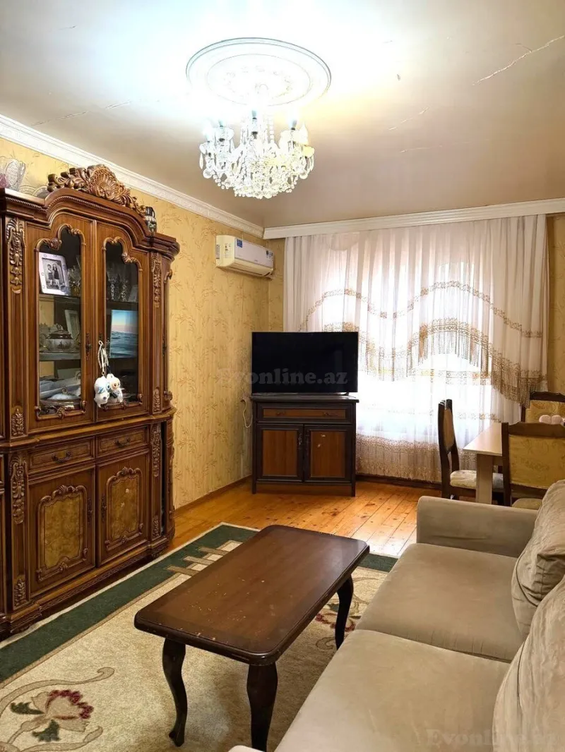 Satılır 2 otaqlı Mənzil Köhnə tikili 60 m² Bakı, Xətai r., Həzi Aslanov m — Mənzil, Bakı (3)