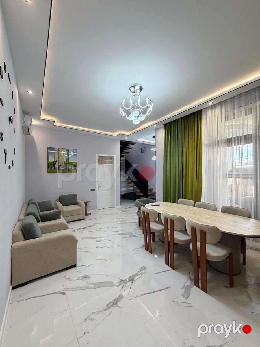 Satılır 4 otaqlı həyət evi/bağ evi 200 m² — Ev, villa, Bakı (10)