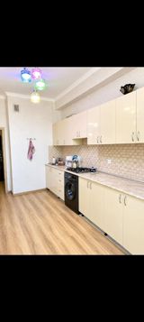 *ZB* *Metbex Mebeli* Qiymət *450 AZN* Olcu *3 metr* uzerinde *moyka — Кухонная мебель