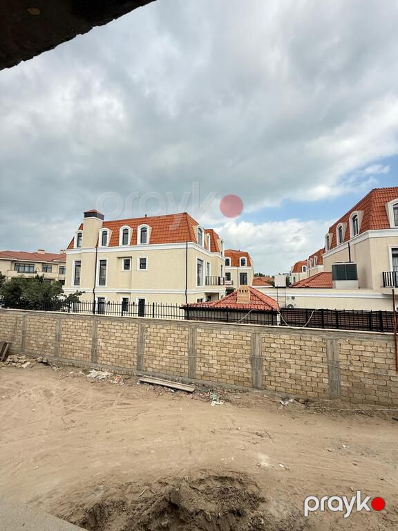 Satılır 8 otaqlı həyət evi/bağ evi 400 m² — Ev, villa, Bakı (8)