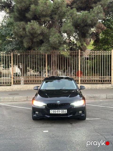 BMW 320, 2.0 L, 2014 il, 295 000 km