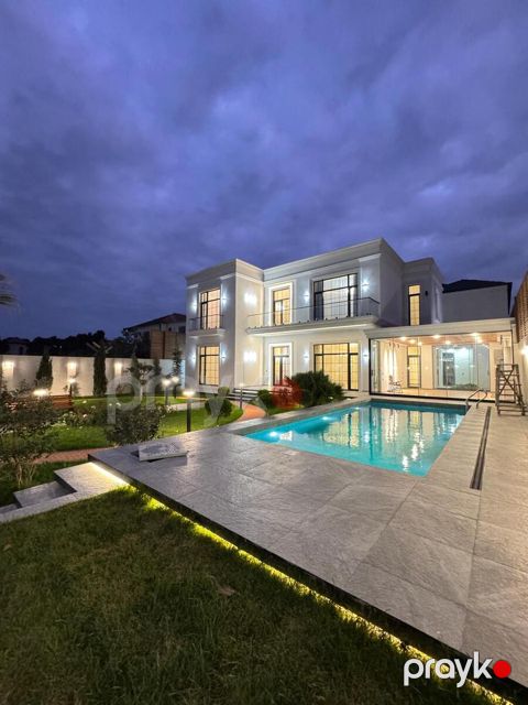 Satılır 6 otaqlı həyət evi/bağ evi 450 m² — Bakı