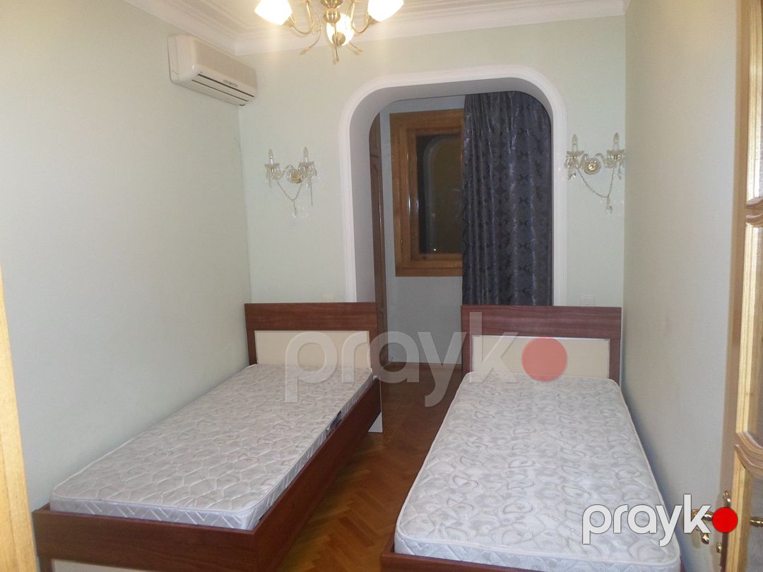 Satılır 3 otaqlı köhnə tikili 90 m² — Mənzil, Bakı (7)