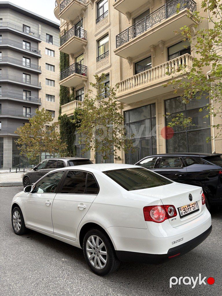 Volkswagen Jetta, 1.6 L, 2009 il, 320 000 km — Avtomobillər, Bakı (5)