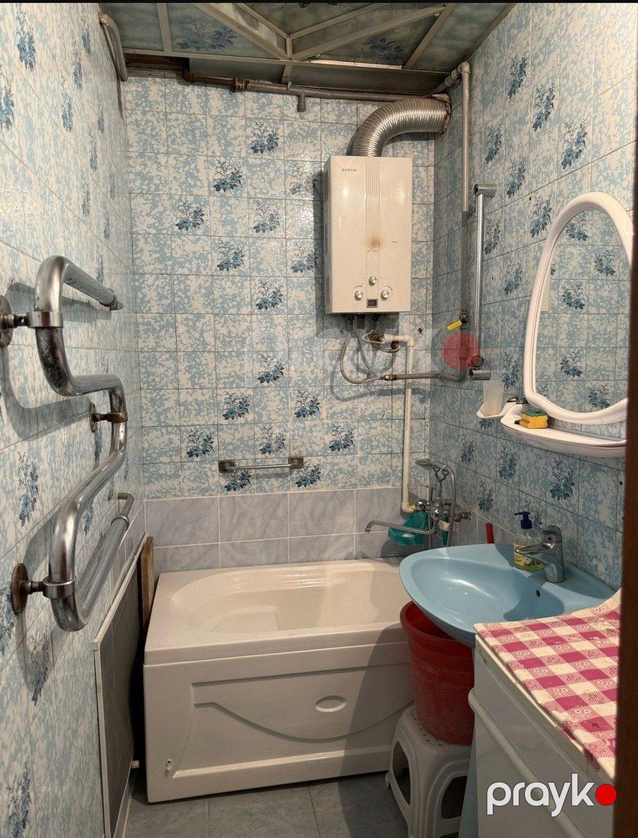 Satılır 5 otaqlı köhnə tikili 125 m² — Mənzil, Bakı (4)