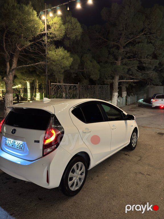 Toyota Aqua, 1.5 L, 0.87 kWh, 2019 il, 140 000 km — Avtomobillər, Bakı (6)