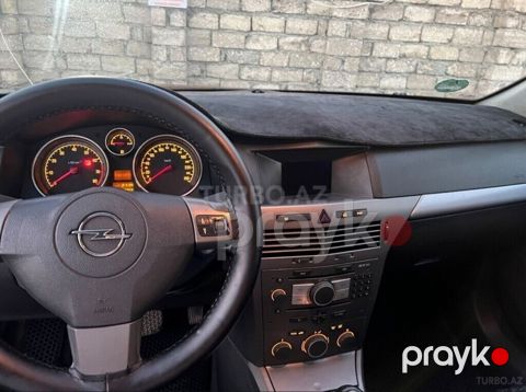 Opel Astra: 1.6 l Hetçbek — Masazır