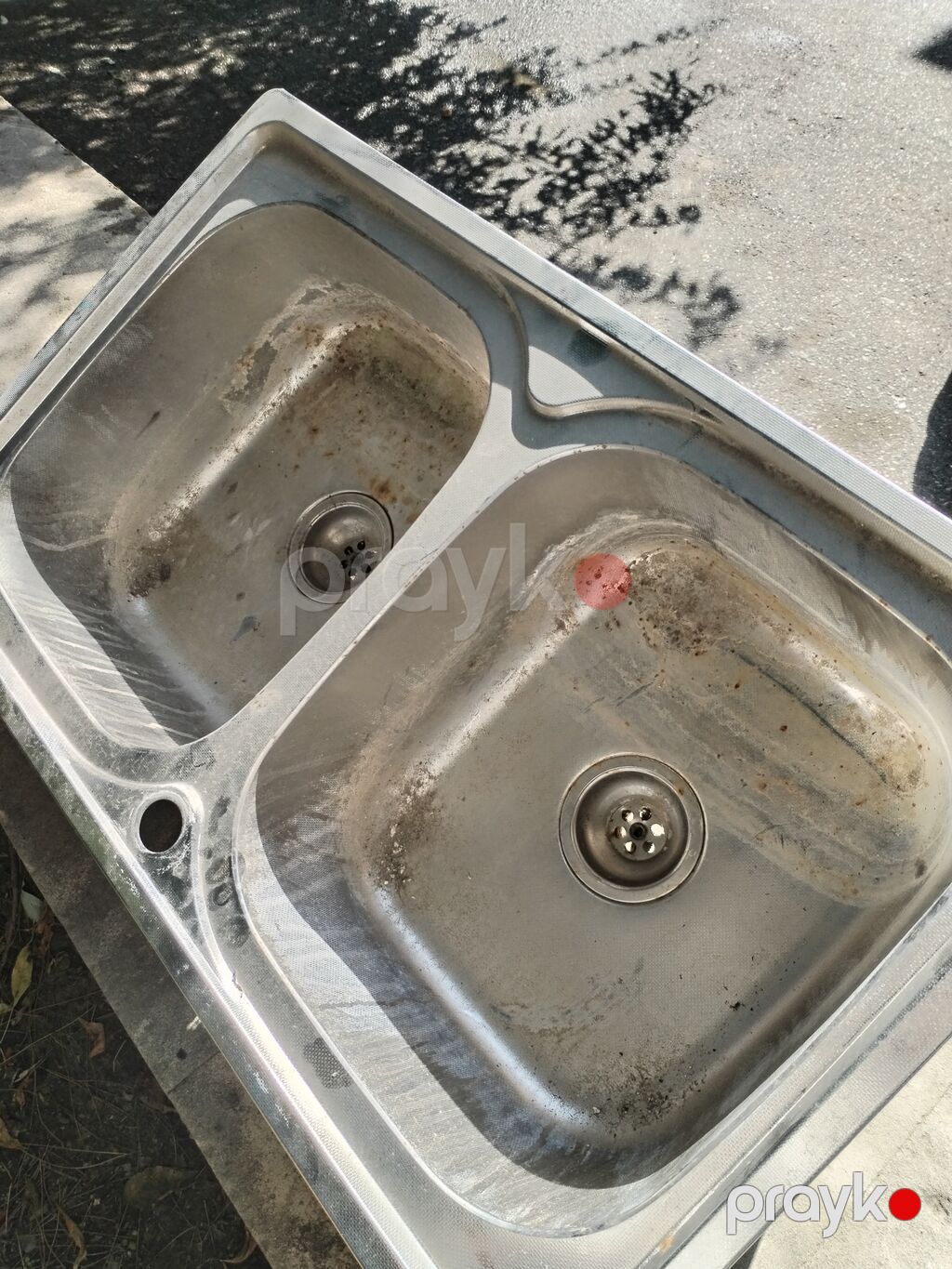 Mətbəx üçün moyka lavabo, paslanmaayib baxımsız qaldığı üçün ləkələr — Mətbəx lavabolarında, Bakı (4)