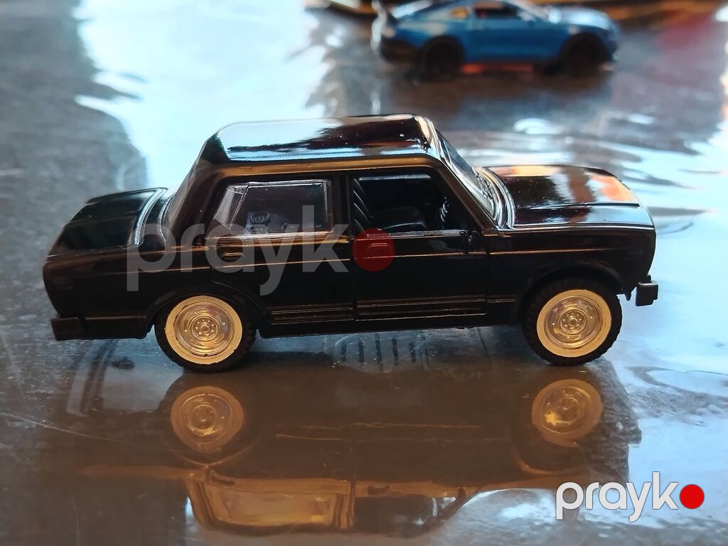 Məhsul: Əl işi Klassik “Jiquli” (VAZ 2105/2107 üslubunda) metal — Modellar, Bakı (2)