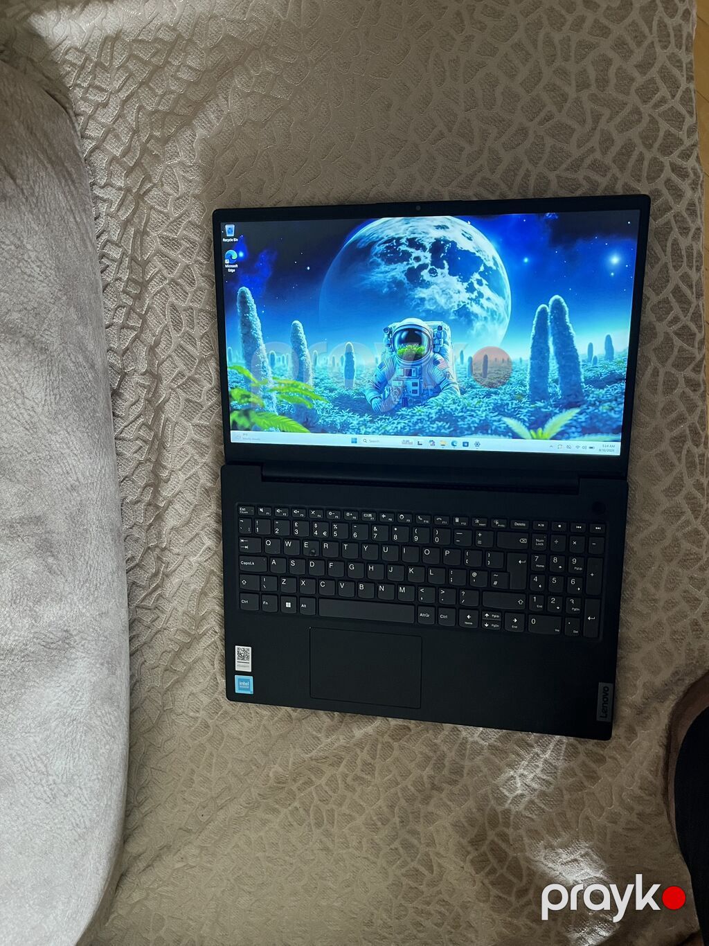 İşlənmiş Lenovo IdeaPad, 15.6 Intel Celeron, 256 GB, Ünvandan götürmə — Lenovo, Bakı (4)