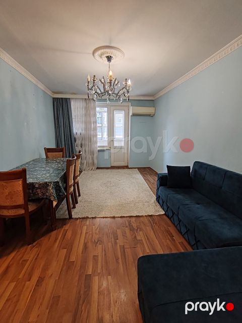İcarəyə verilir 3 otaqlı köhnə tikili 80 m² — Bakı