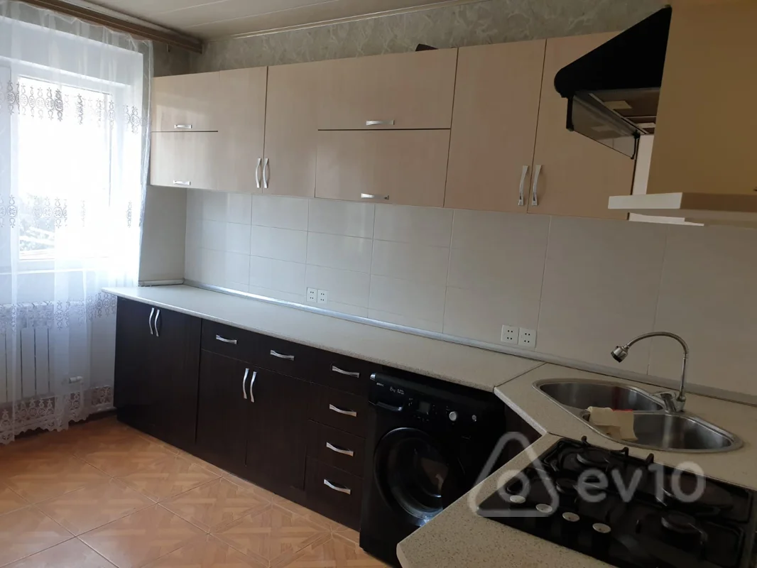 2 otaqlı mənzil, 60 m², M. Hadi küç. — kirayə — Mənzil, Bakı (7)