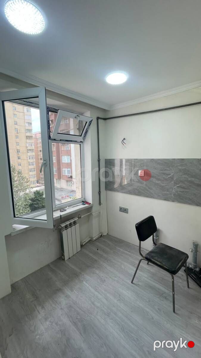 Satılır 1 otaqlı köhnə tikili 35 m² — Mənzil, Bakı (3)