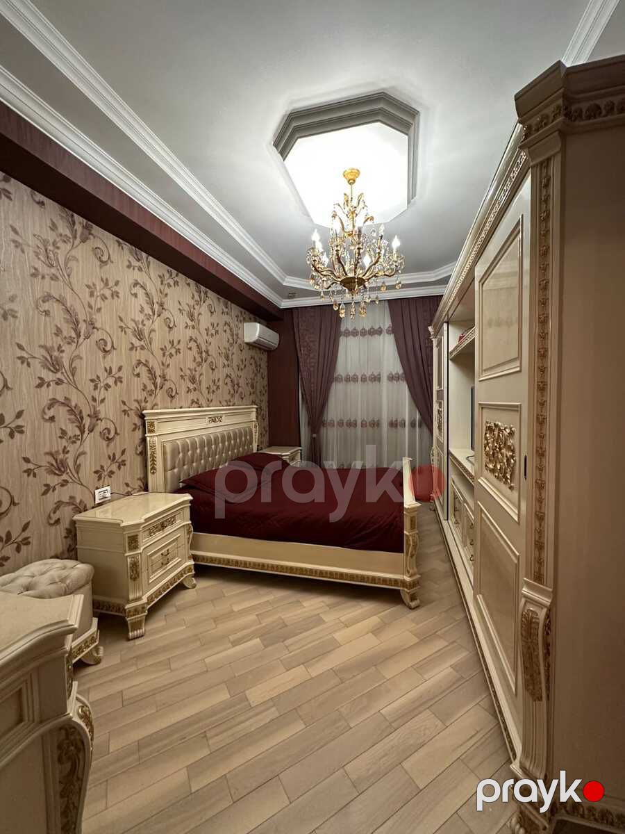 Satılır 4 otaqlı yeni tikili 240 m² — Mənzil, Bakı (9)
