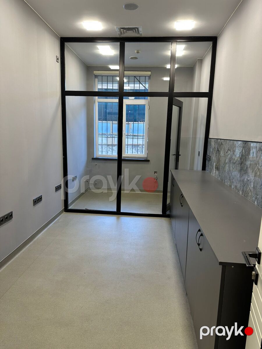 Satılır obyekt 275 m² — Əmlak, Bakı (10)