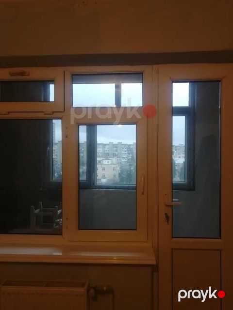 Qapı və pəncərə — Bakı