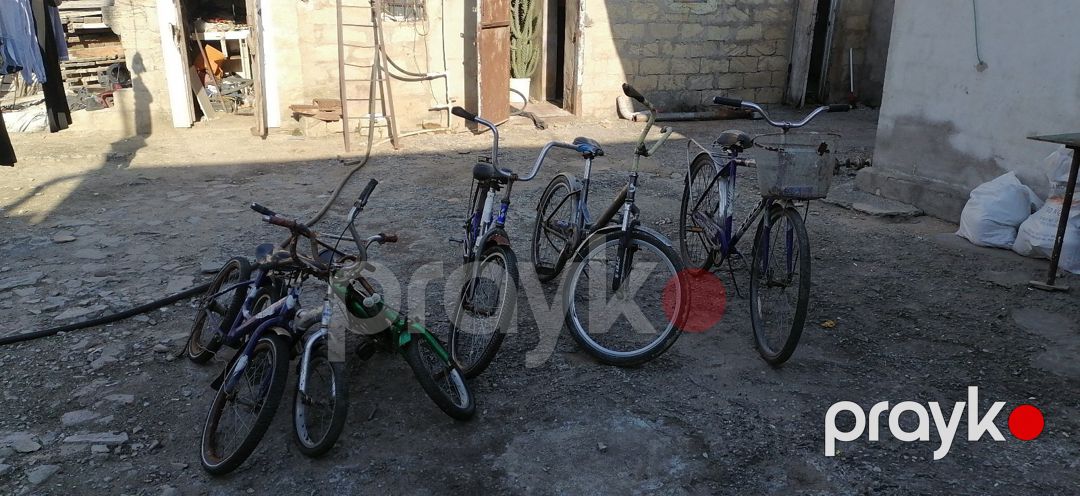 Velosipedlər — Velosipedlər, Bakı (4)