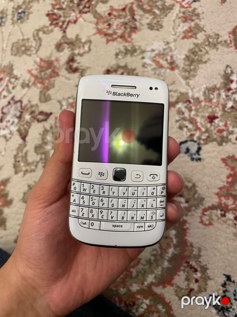 Blackberry 9720 White — Bakı