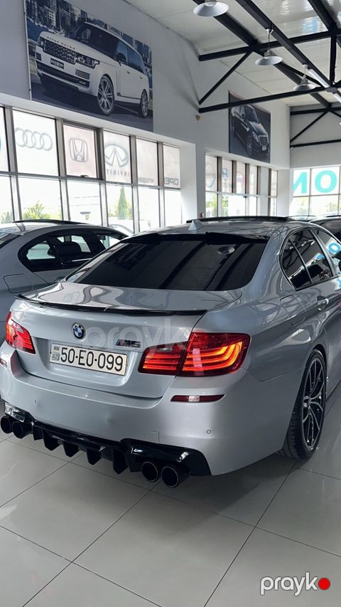BMW F10 arxa buferi — Bakı