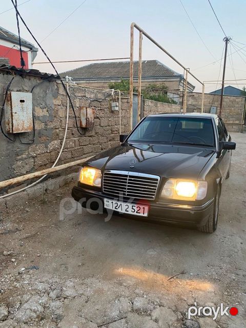 Mercedes 220 E, 2.2 L, 1992 il, 460 000 km — Bakı
