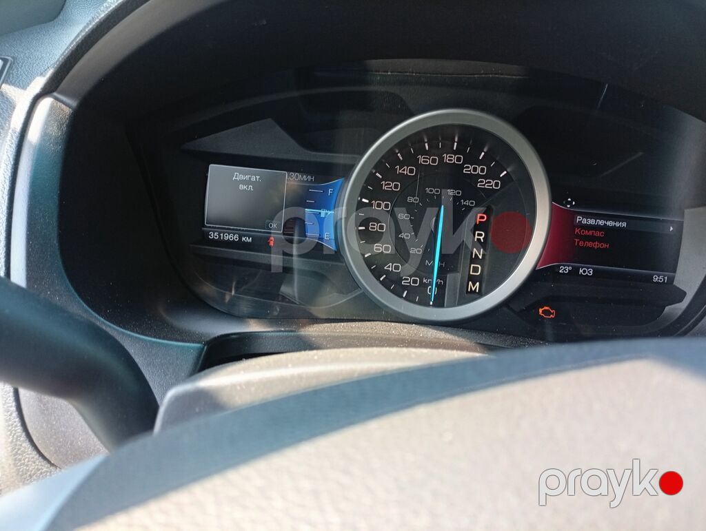 Ford Explorer – ağ rəngli, 7 yerlik tam ölçülü SUV. Texniki və daxili — Avtomobillər, Göyçay (5)