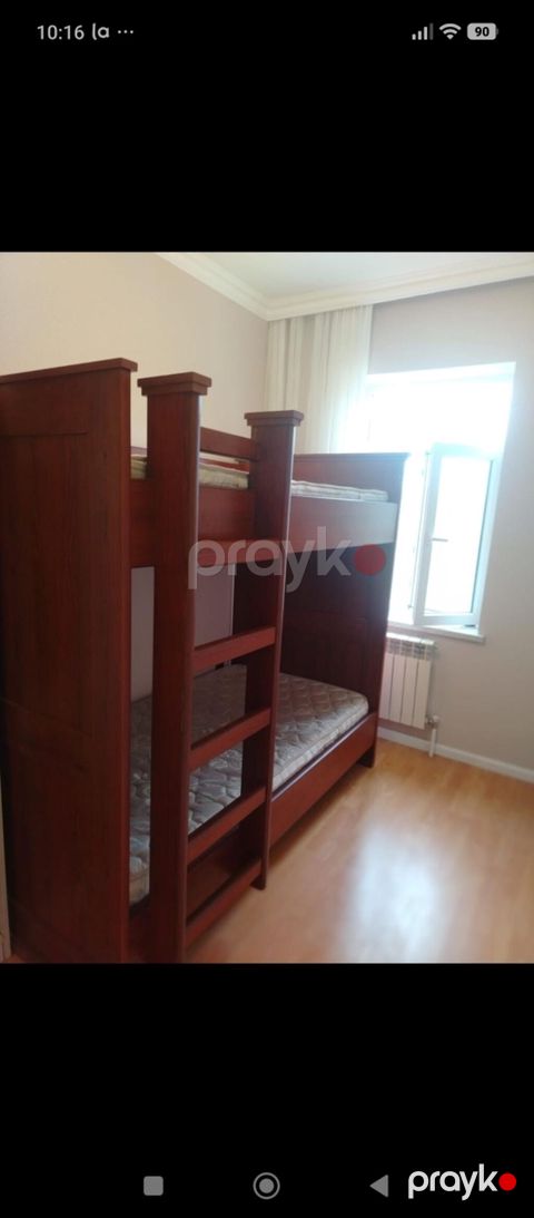 077 613 12 74 İki mərtəbəli taxta çarpayı - Material: kütləvi ağac — Bakı