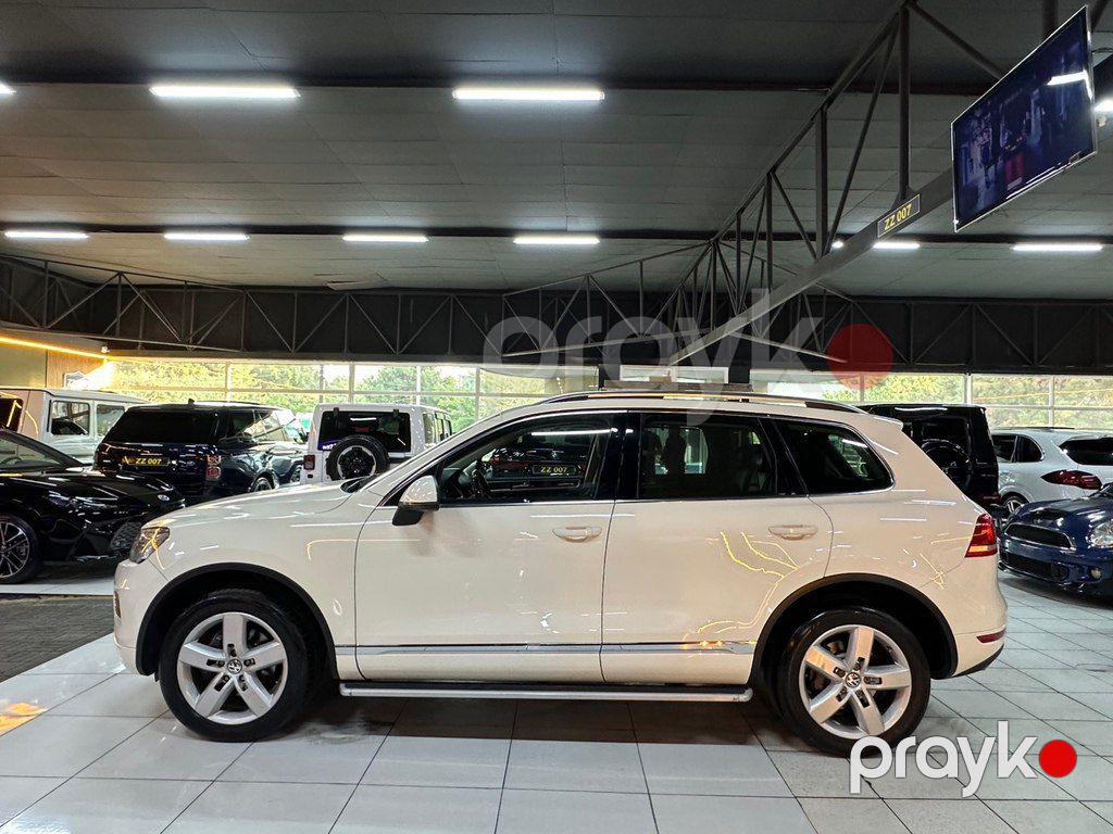 Volkswagen Touareg, 3.6 L, 2011 il, 114 700 km — Avtomobillər, Bakı (9)