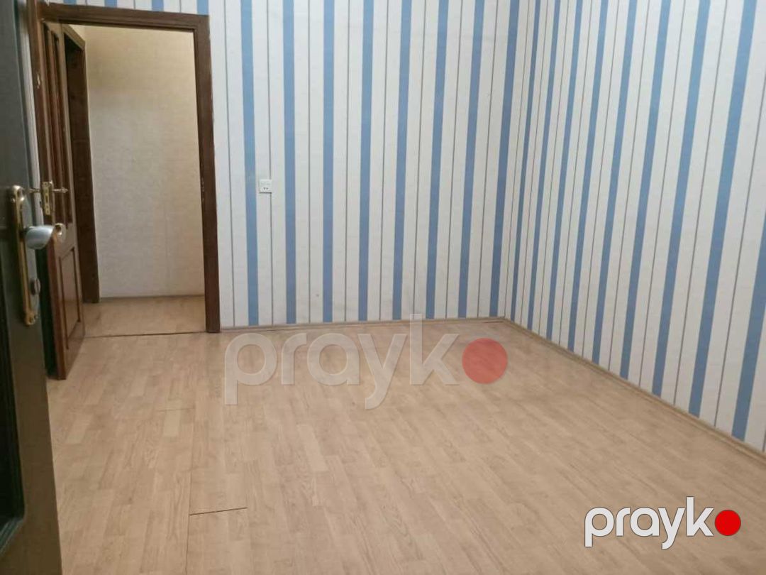 İcarəyə verilir 5 otaqlı köhnə tikili 122 m² — Mənzil, Bakı (10)