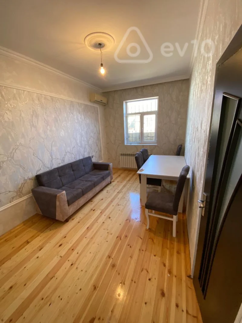 3 otaqlı həyət evi, 100 m², Gülüstan küç — kirayə — Bakı