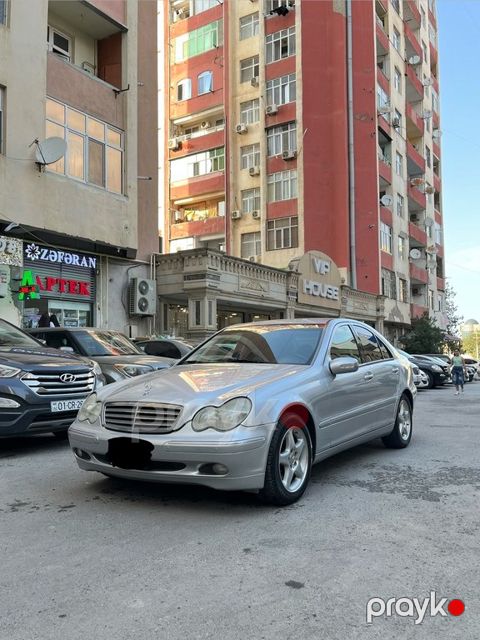 Mercedes C 200, 2.0 L, 2000 il, 227 000 km — Bakı