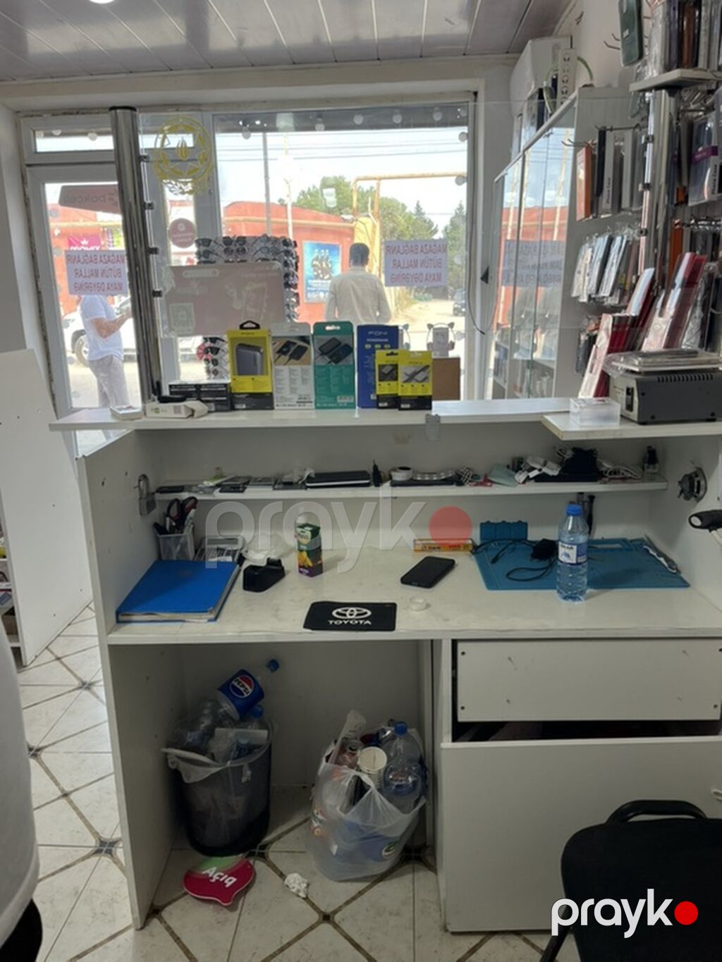 Məhsul: Mobil aksesuarlar və telefon təmiri xidməti Təsvir: - Telefon — Vitrini, Digah (4)