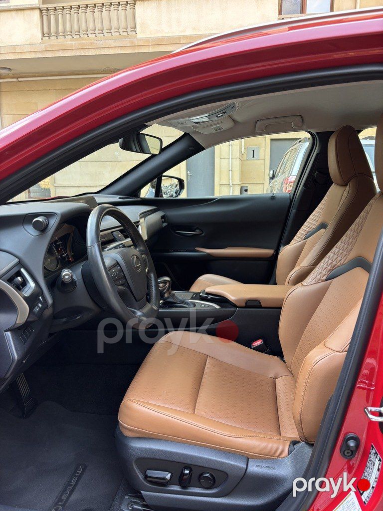Lexus UX 300h, 2.0 L, 1.4 kWh, 2021 il, 37 000 km — Avtomobillər, Bakı (7)