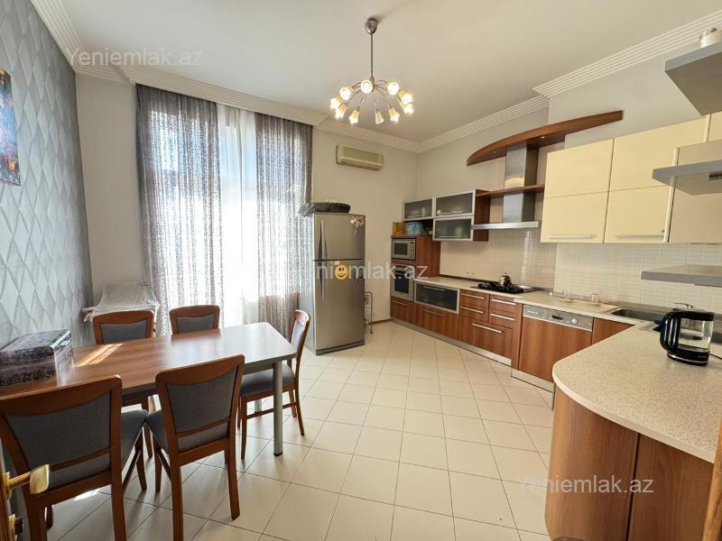 Satılır 4 otaqlı Bina evi menzil (Yeni tikili), 175 m², Yasamal rayonu — Mənzil, Bakı (3)
