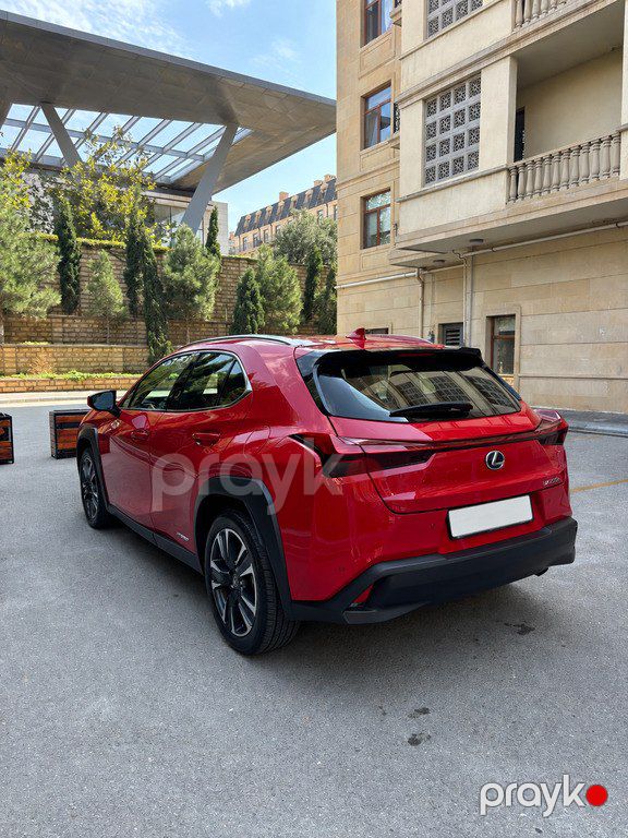 Lexus UX 300h, 2.0 L, 1.4 kWh, 2021 il, 37 000 km — Avtomobillər, Bakı (3)