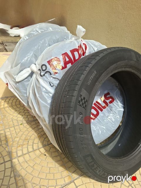 Məhsul: Michelin Pilot Sport 4 SUV şinləri - Ölçü: 235/60 R19 — Bakı