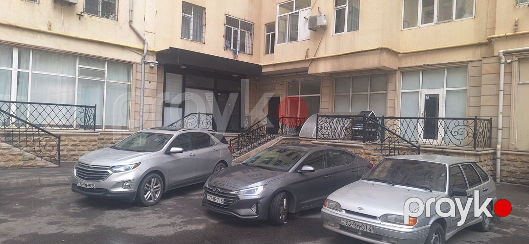 Satılır obyekt 275 m² — Əmlak, Bakı (2)