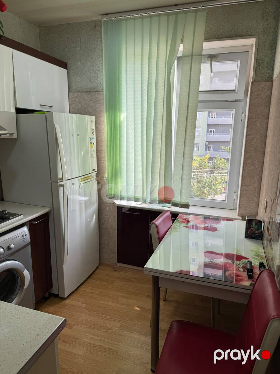 İcarəyə verilir 2 otaqlı köhnə tikili 65 m² — Mənzil, Bakı (10)