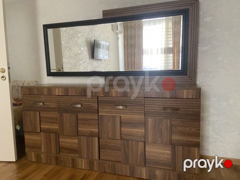 Ağac fakturalı, müasir dizaynlı konsol-güzgü dəsti - Material: taxta — Sumqayıt