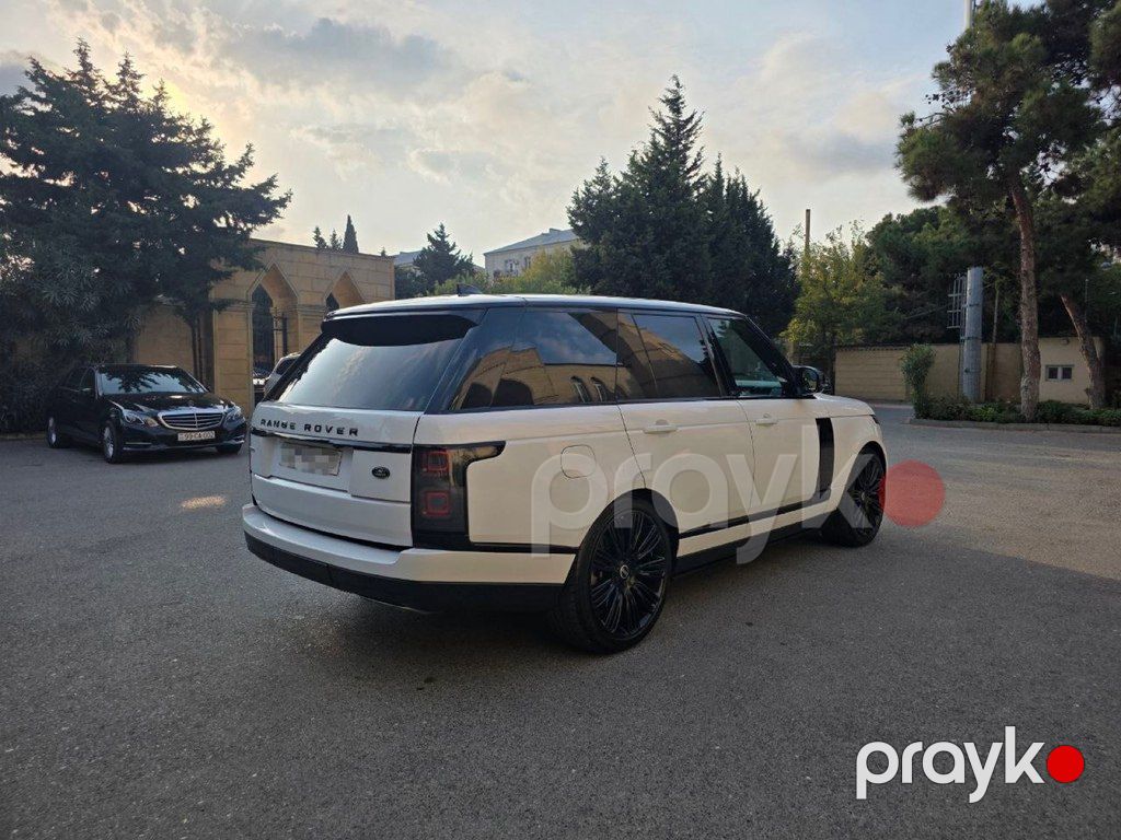 Land Rover Range Rover, 3.0 L, 2019 il, 98 000 km — Avtomobillər, Bakı (4)