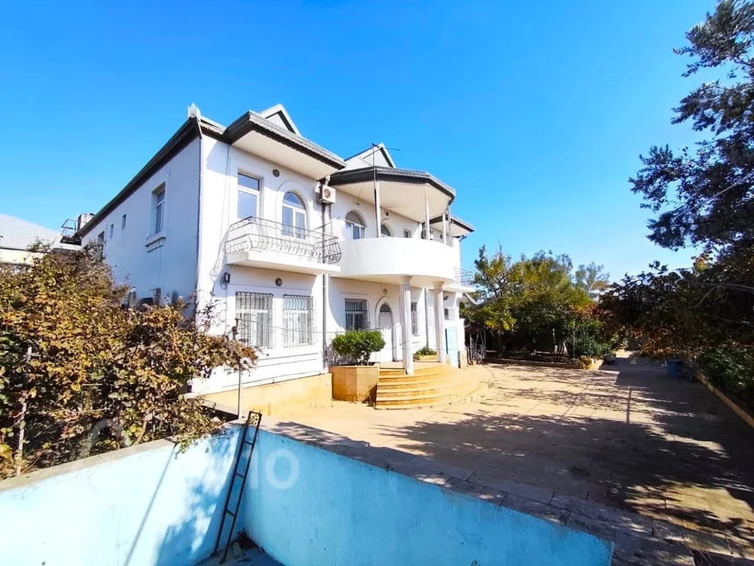 9 otaqlı həyət evi, 450 m², Zığ şosesi, C. Naxçıvanski adına Hərbi Liseyin yaxınlığı — Bakı